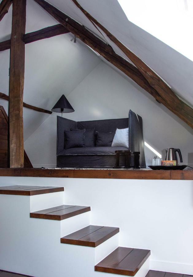 B&B De Grote Kievit Geel Buitenkant foto